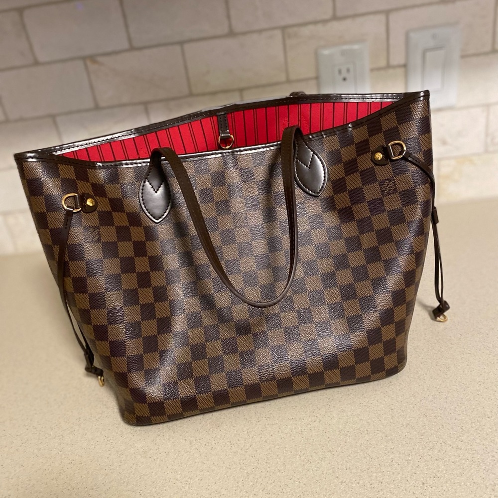 Louis Vuitton Neverfull - Picture 1 of 16